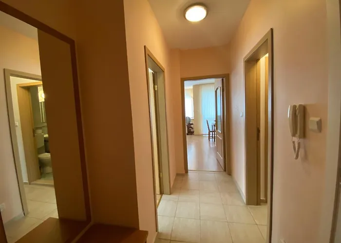 Gt Sunny Lägenhet Slăntjev Brjag